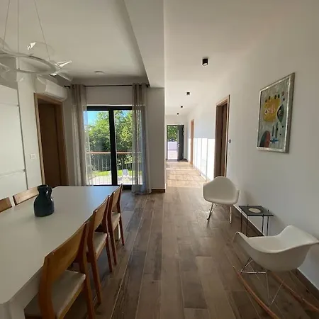Mi, Opatija Riviera Villa Rukavac (Primorje-Gorski Kotar)
