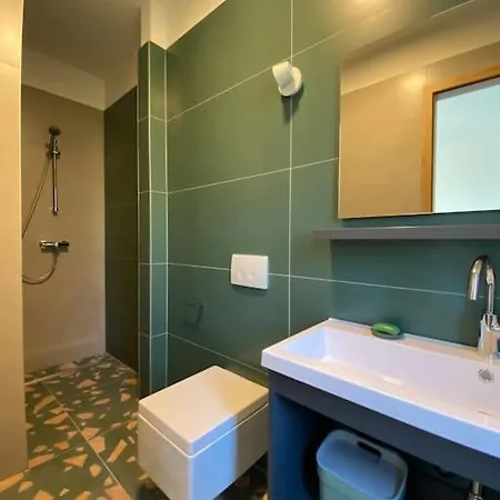 Mi, Opatija Riviera Villa Rukavac (Primorje-Gorski Kotar)