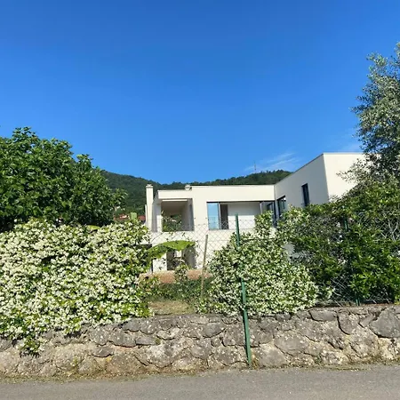 Mi, Opatija Riviera Rukavac (Primorje-Gorski Kotar)