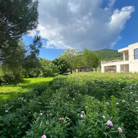 Mi, Opatija Riviera Villa Rukavac (Primorje-Gorski Kotar)