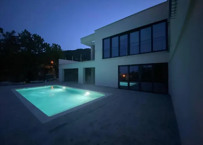 Mi, Opatija Riviera Villa *