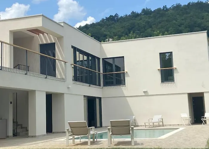 Mi, Opatija Riviera Rukavac