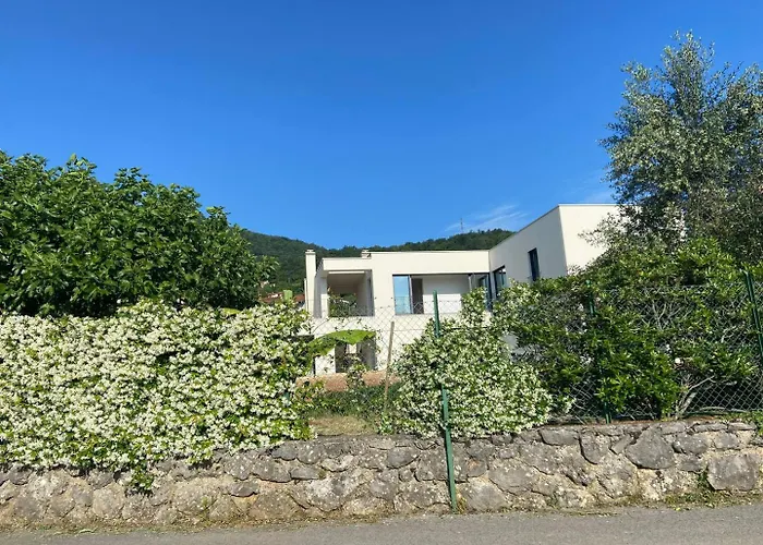 Mi, Opatija Riviera Rukavac