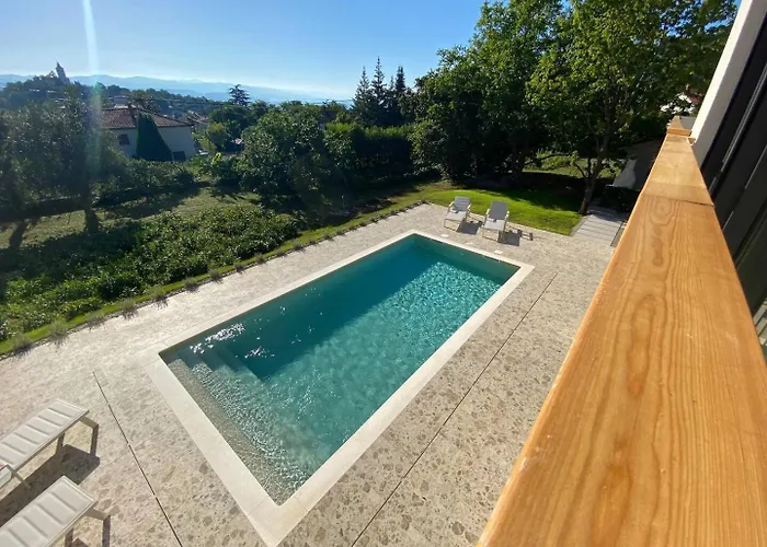 Mi, Opatija Riviera Villa *
