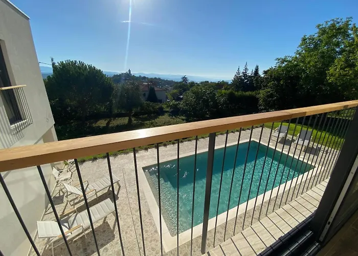 Mi, Opatija Riviera Villa Rukavac